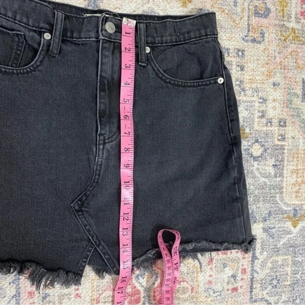Madewell 28 Rigid A-Line Black Denim Jean‎ Skirt Frayed Hem